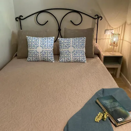 Casajuana Apartmán *